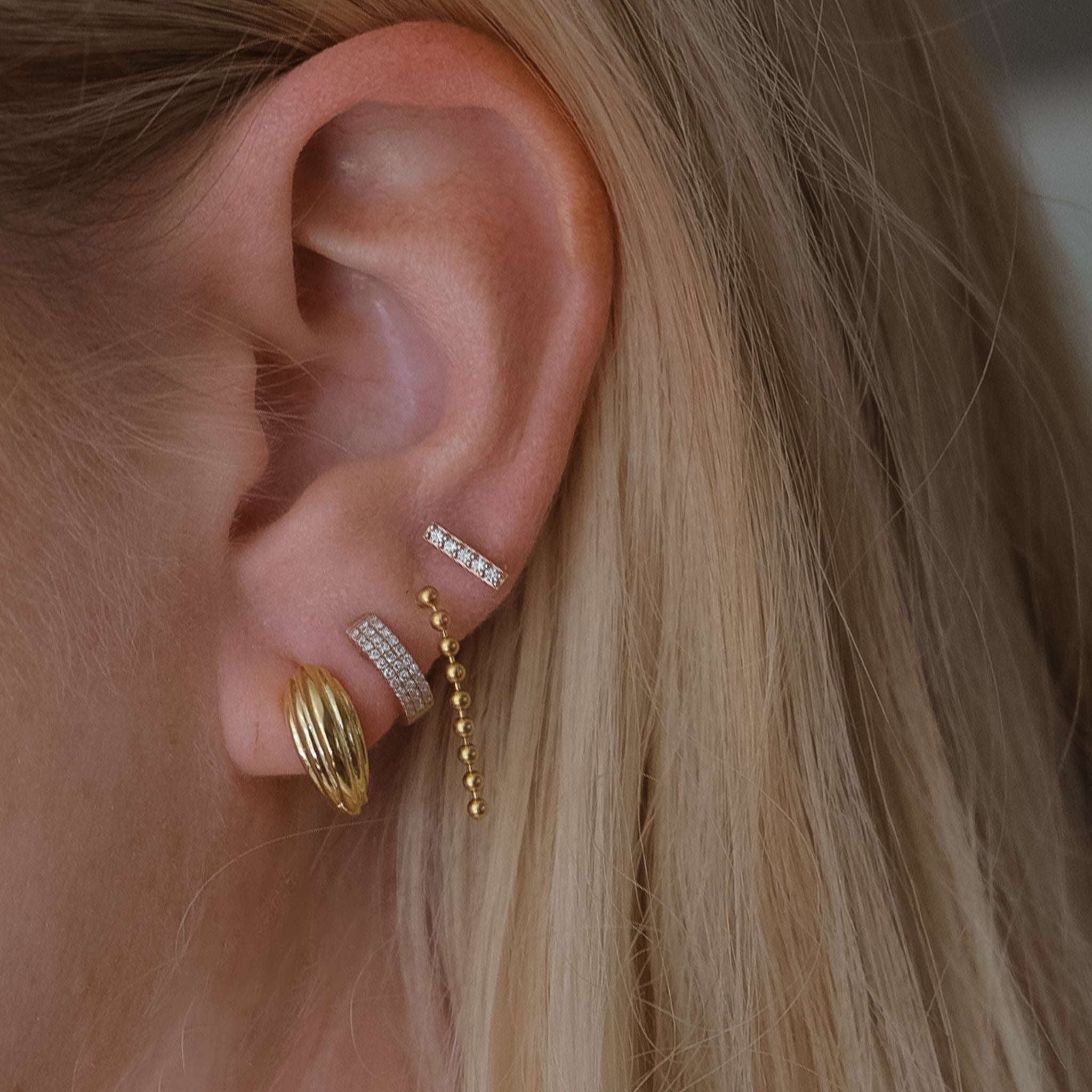 Modern Geometric Vintage Ridged 18k Gold Vermeil Sterling Silver Huggie Hoop Earrings