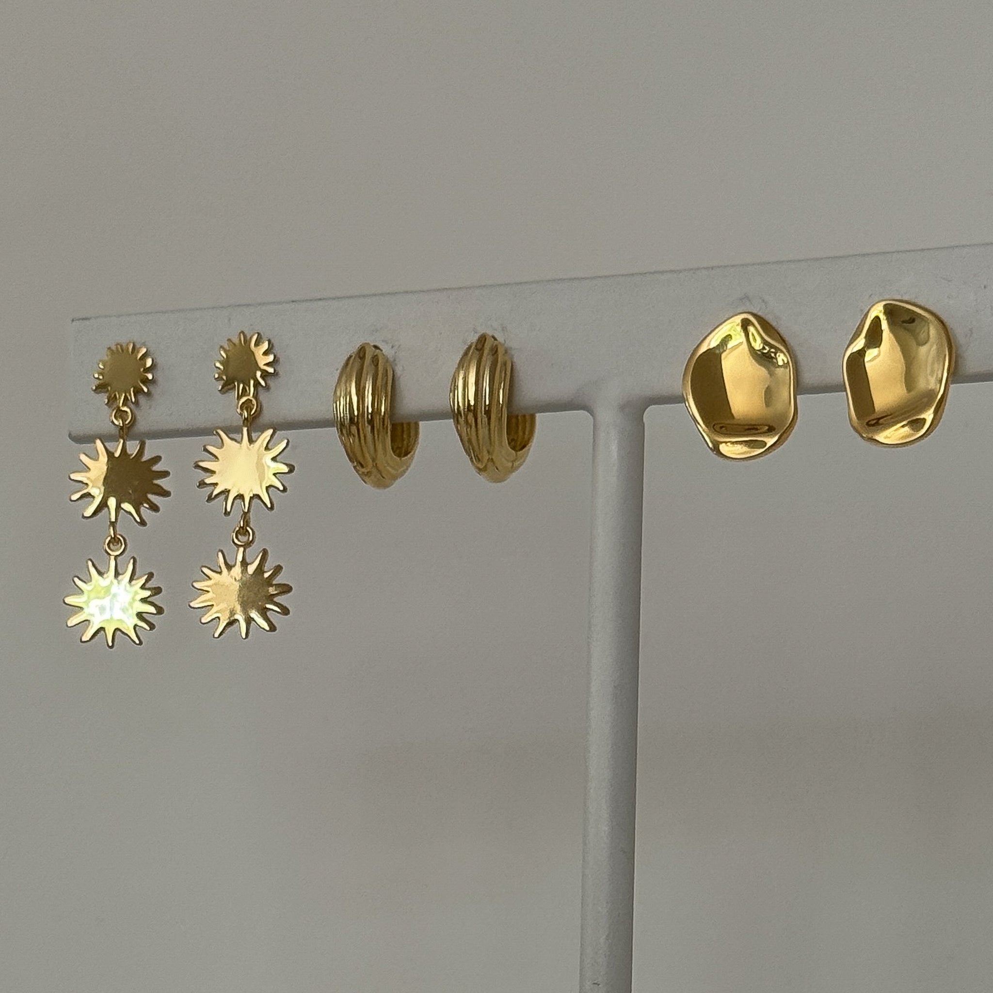 Triple Sunburst Flower Dangle Gold Earrings in 18k Gold Vermeil 925 Sterling Silver