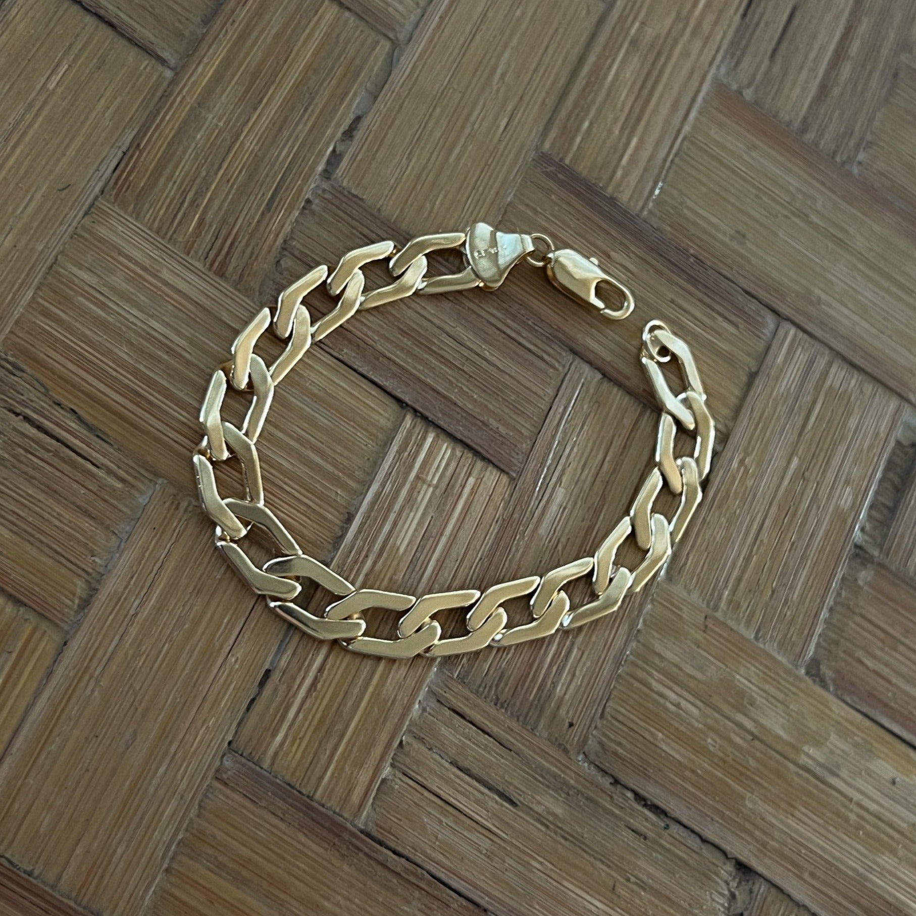 18k Gold Filled Flat Curb Link Chain Bracelet 8mm Width