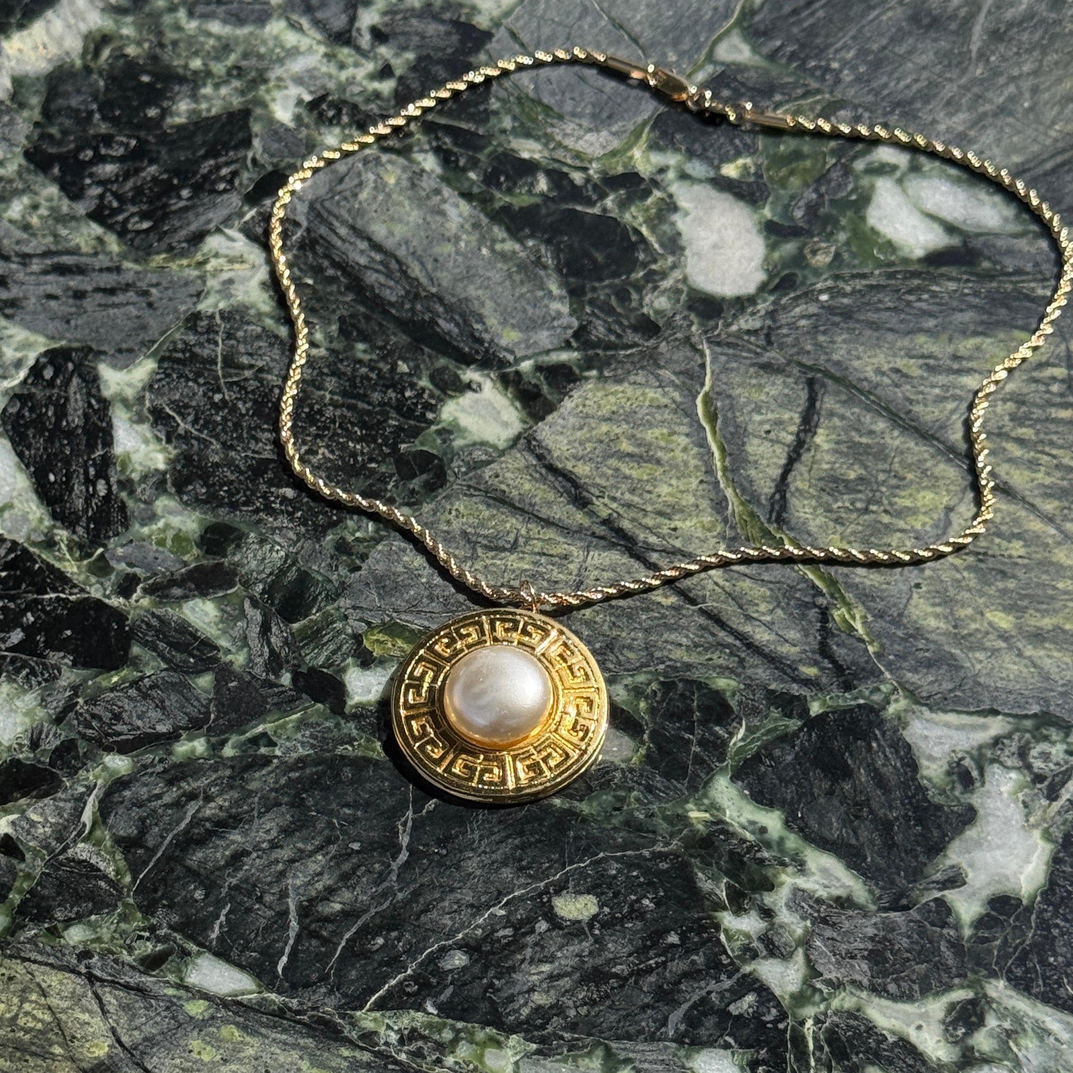 Vintage Givenchy Pearl Statement Necklace – Re-Dunne