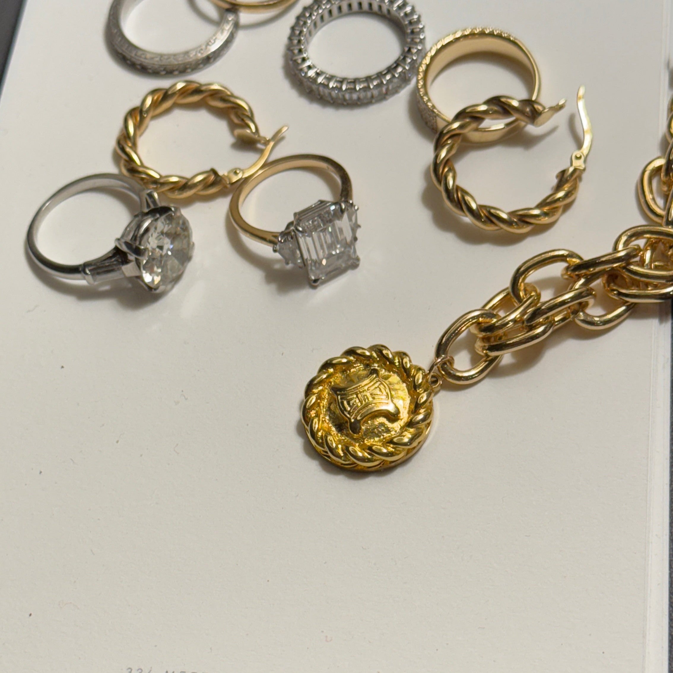 ✨良品✨♡ CELINE ♡ Vintage ♡ simple necklace CELINE Vintage Logo Rhinestone Chain Necklace Gold Metal