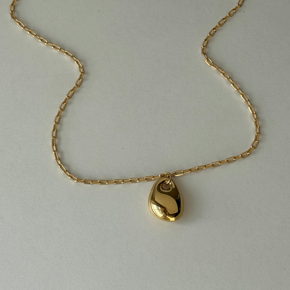 Organic Puffed Oval Pendant Necklace – Re-Dunne