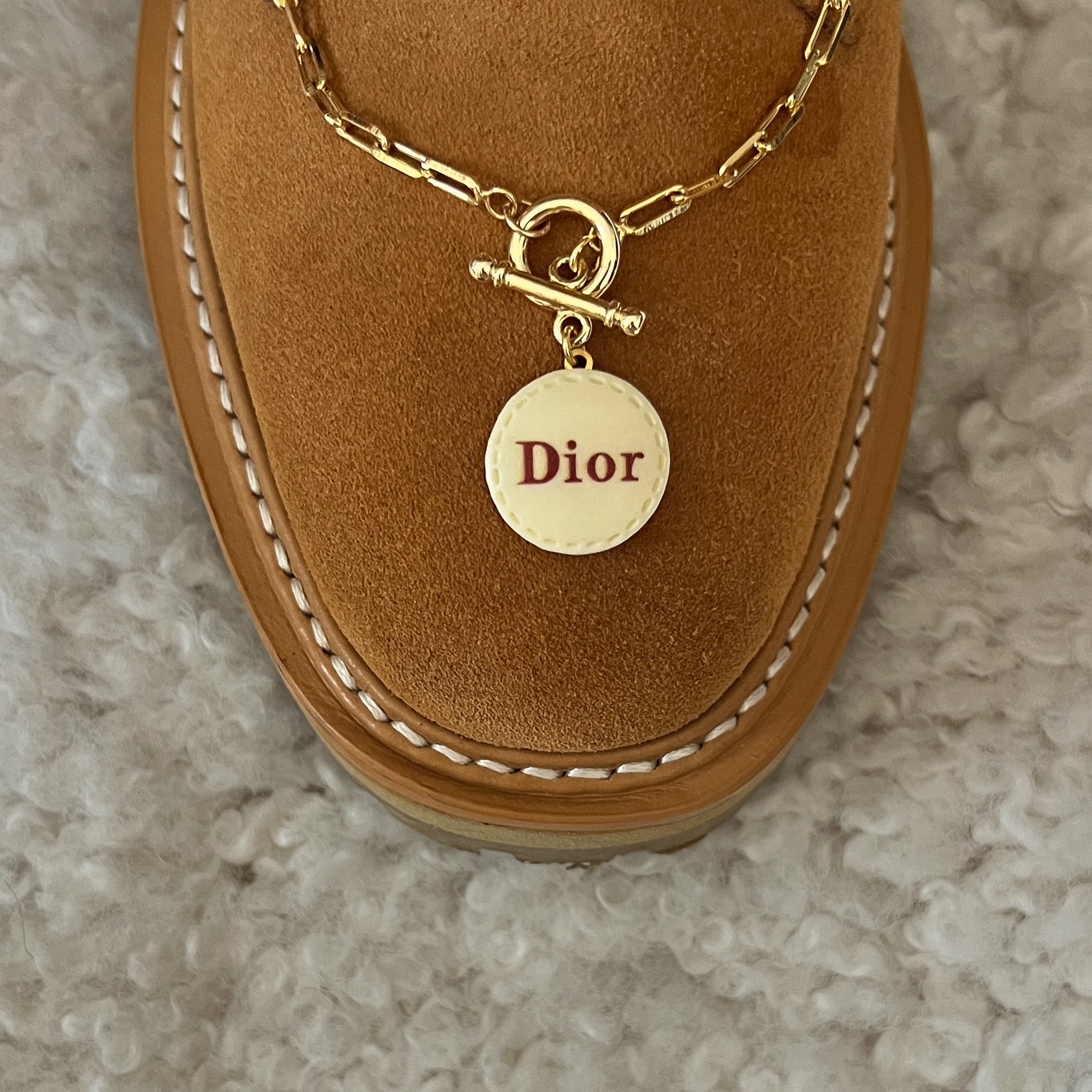  Analyzing image      IMG_6417  2048 × 2048px  Vintage Dior Repurposed Designer Necklace Gold Chain